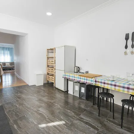 Olarias Radiant View Apartment